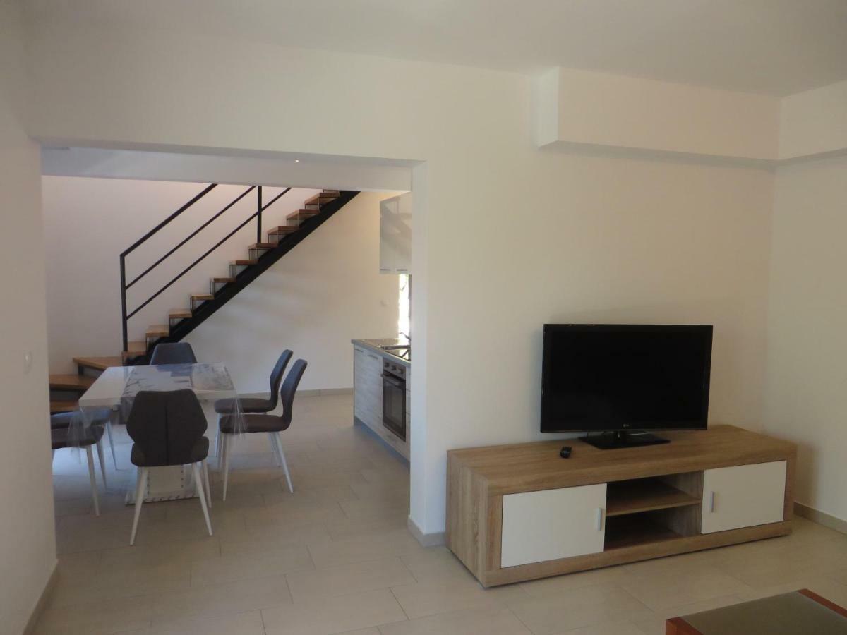 Luka Apartments Biograd Na Moru Eksteriør bilde