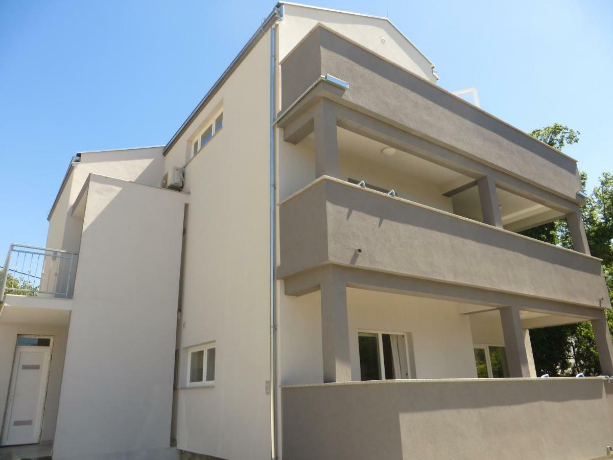 Luka Apartments Biograd Na Moru Eksteriør bilde