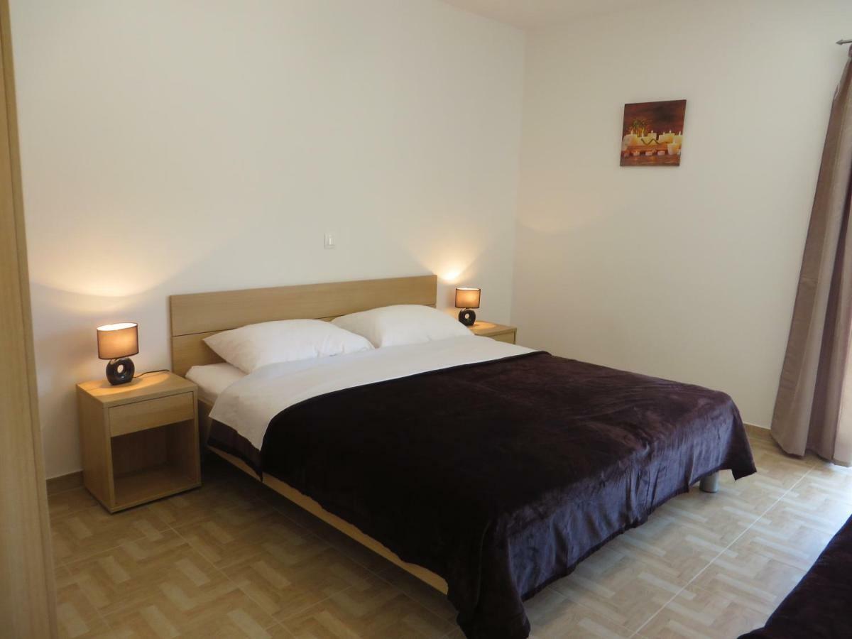 Luka Apartments Biograd Na Moru Eksteriør bilde