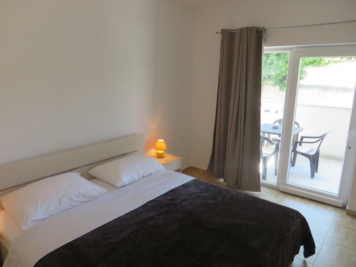 Luka Apartments Biograd Na Moru Eksteriør bilde