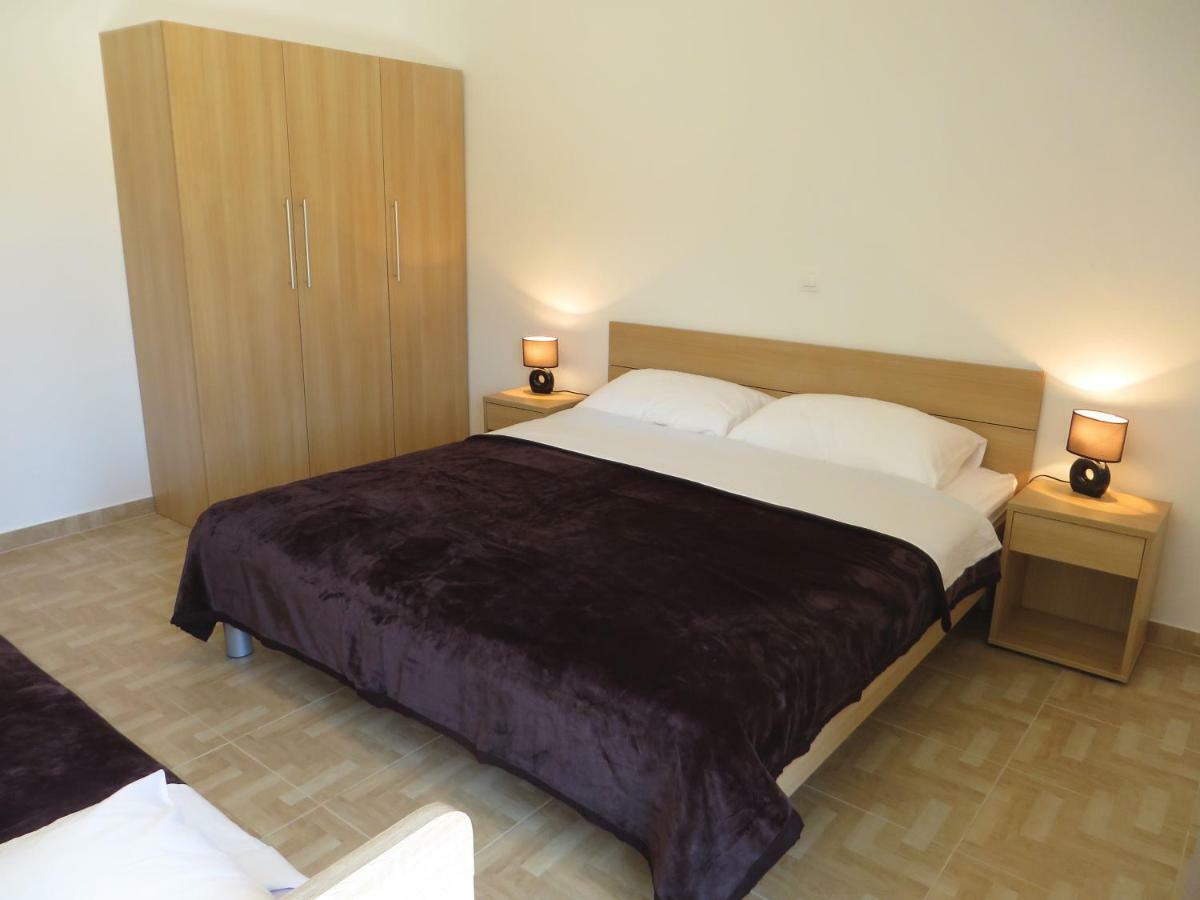 Luka Apartments Biograd Na Moru Eksteriør bilde